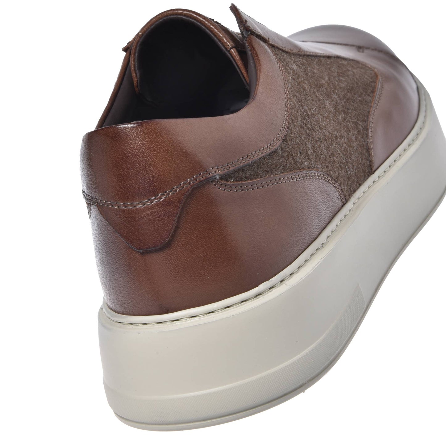 Chaussures en cuir beige Baldinini d'Amtnclub