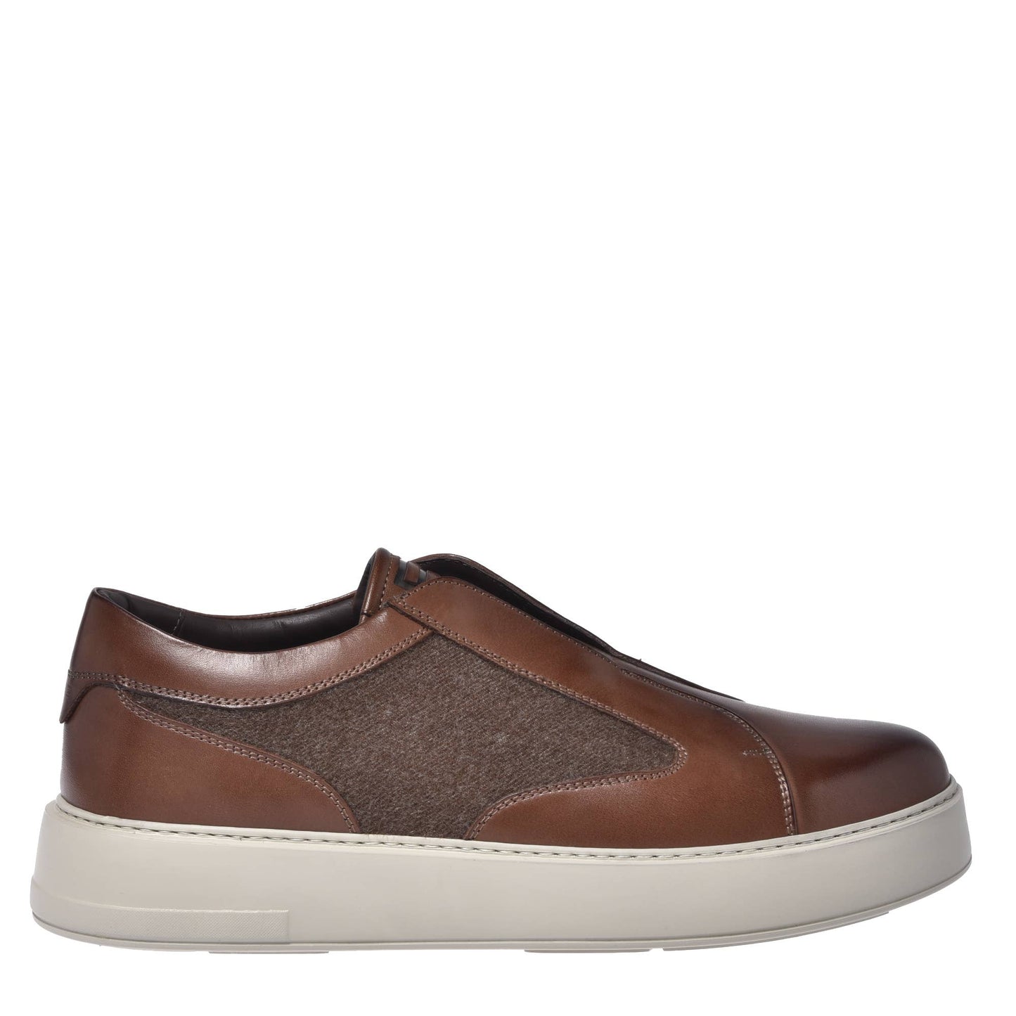 Chaussures en cuir beige Baldinini d'Amtnclub