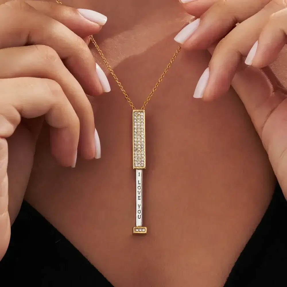 Amtn Club | Collier Élégant Symbolique Amour – AmourElegance