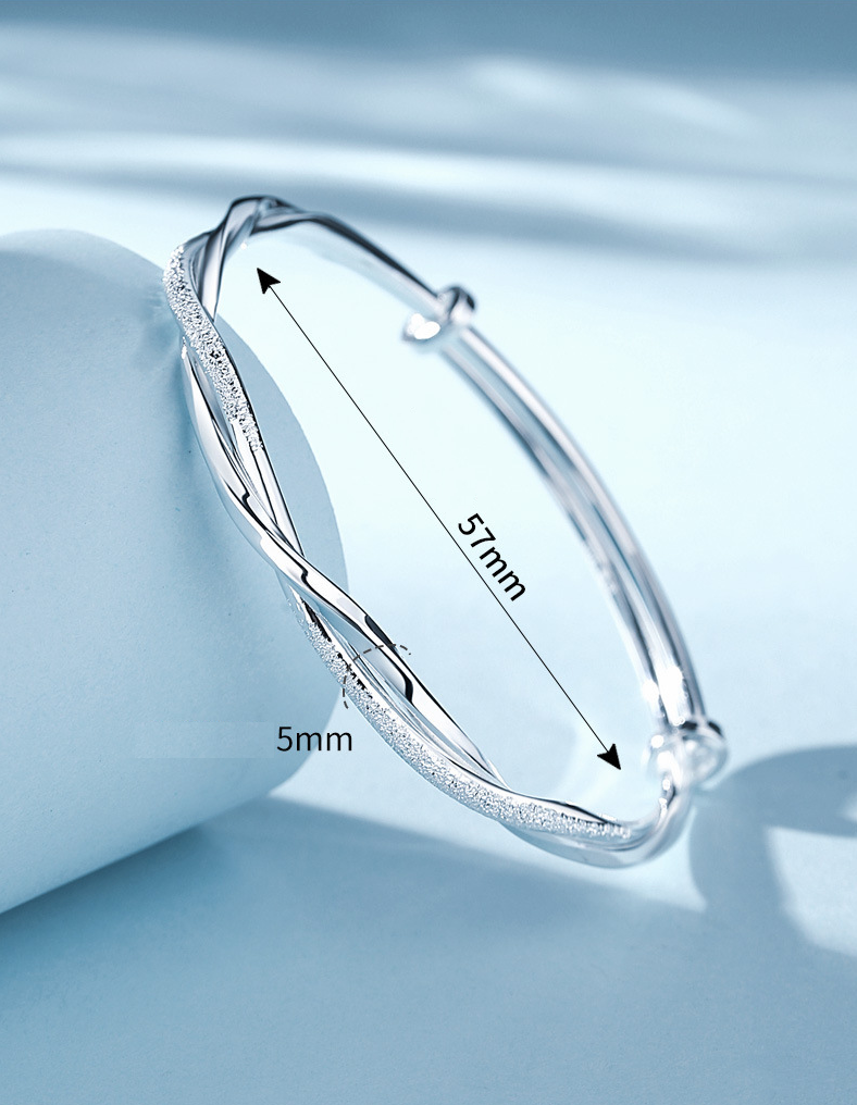 Amtn Club | Joli Bracelet en Argent au Design Déroutant et Élégant
