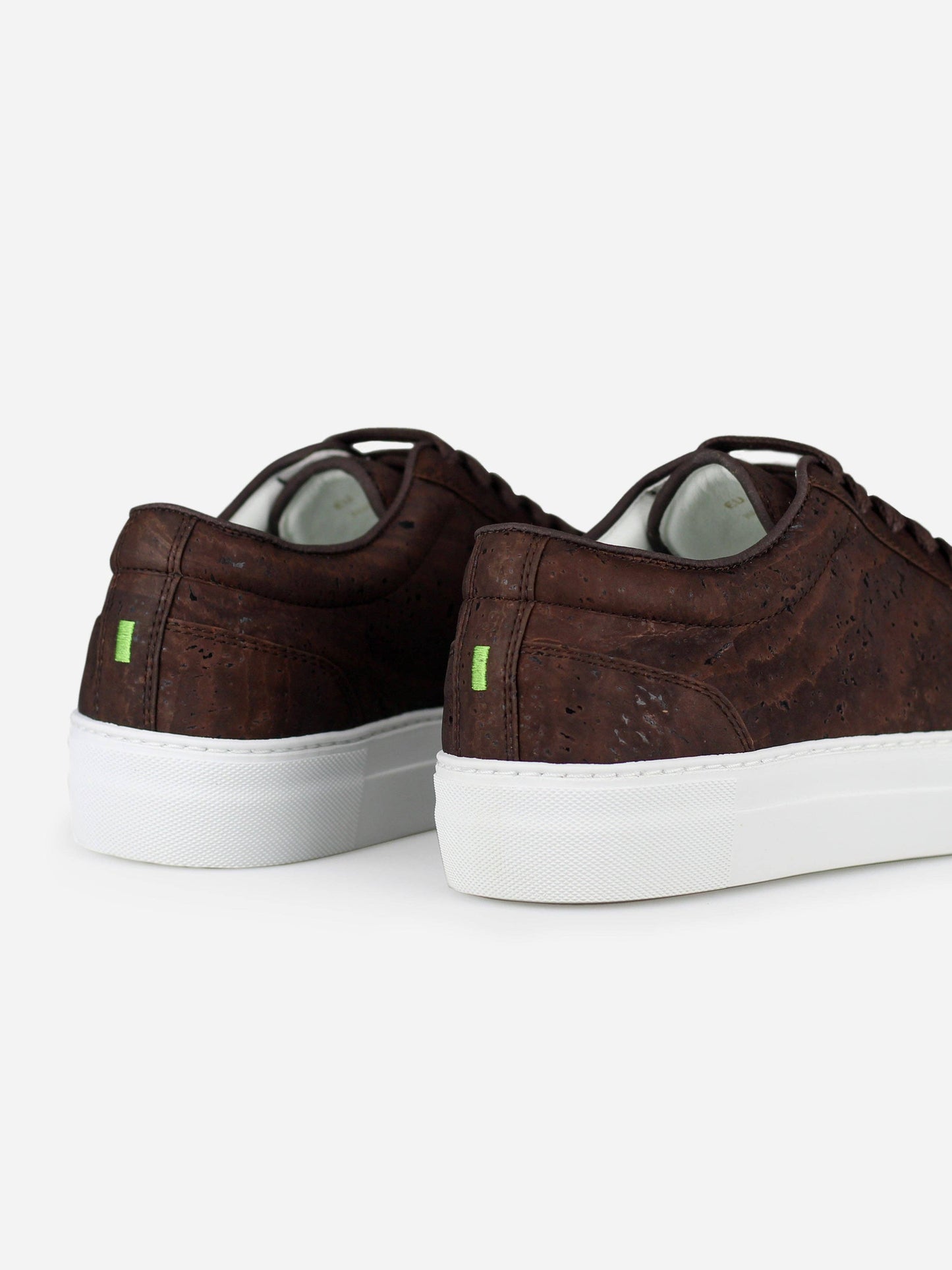 Amtnclub Essential - Baskets marron Castanha de QURC