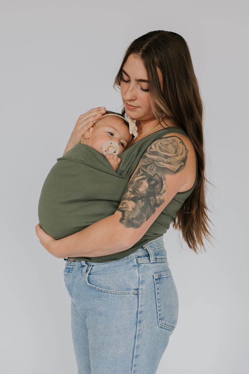 Amtn Club | T-Shirt de Portage Bébé avec Fonction Allaitement – CarryMe
