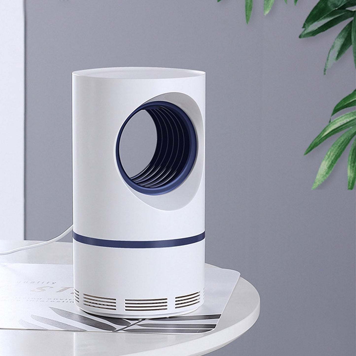 Amtn Club | Lampe Anti-Moustiques Minimaliste Bowlift – Piège à Insectes LED Silencieux, Répulsif et Capture de Moustiques pour Intérieur (Design Moderne et Sans Produits Chimiques)