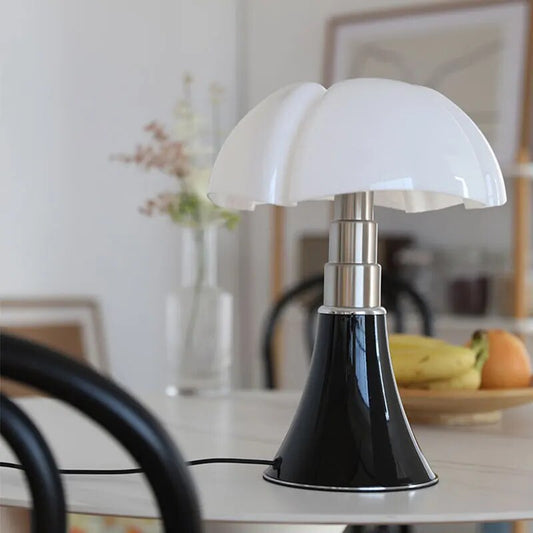 Amtn Club | Lampe de Table Fleur Élégante