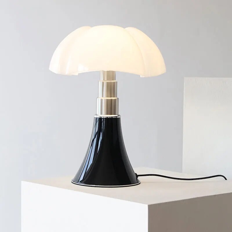 Amtn Club | Lampe de Table Fleur Élégante