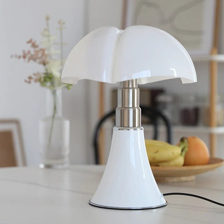 Amtn Club | Lampe de Table Fleur Élégante
