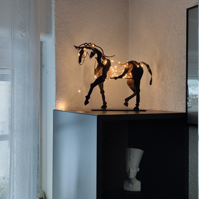 Amtn Club | Statue de Cheval Artisanale Décorative – Ferro
