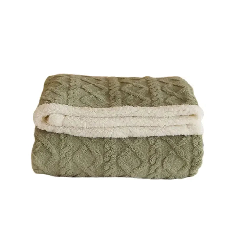 Amtn Club | Couverture Hiver Épaisse en Laine d’Agneau – WarmWool