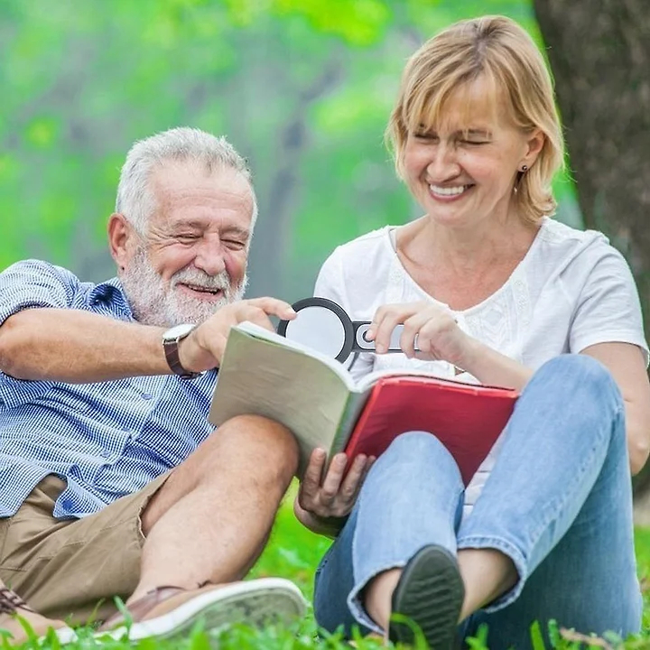 Amtn Club | Loupe portable 30x pour seniors – loupe de poche à fort grossissement haute précision