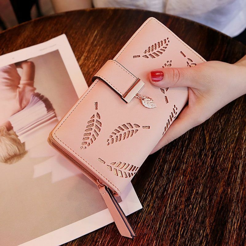 Amtn Club | Portefeuille en cuir à feuilles dorées élégant design raffiné luxe moderne